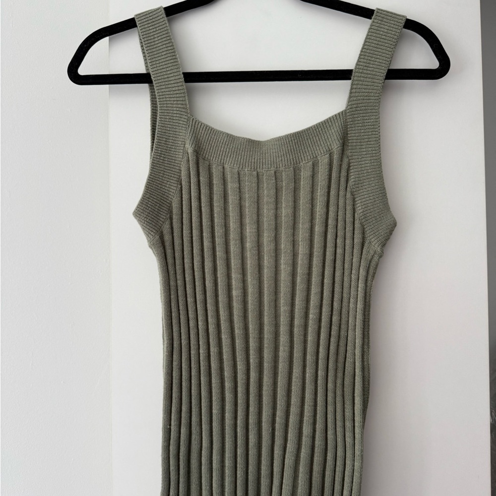 Loft Ribbed Knit Tank Top in Olive Green